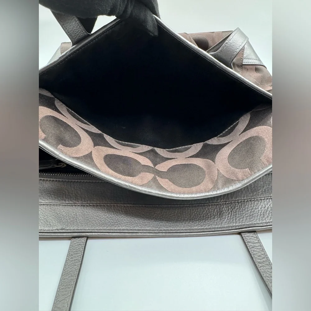 Coach Taylor Op Art Alexis Carryall Tote Bag | Very Good Condition
